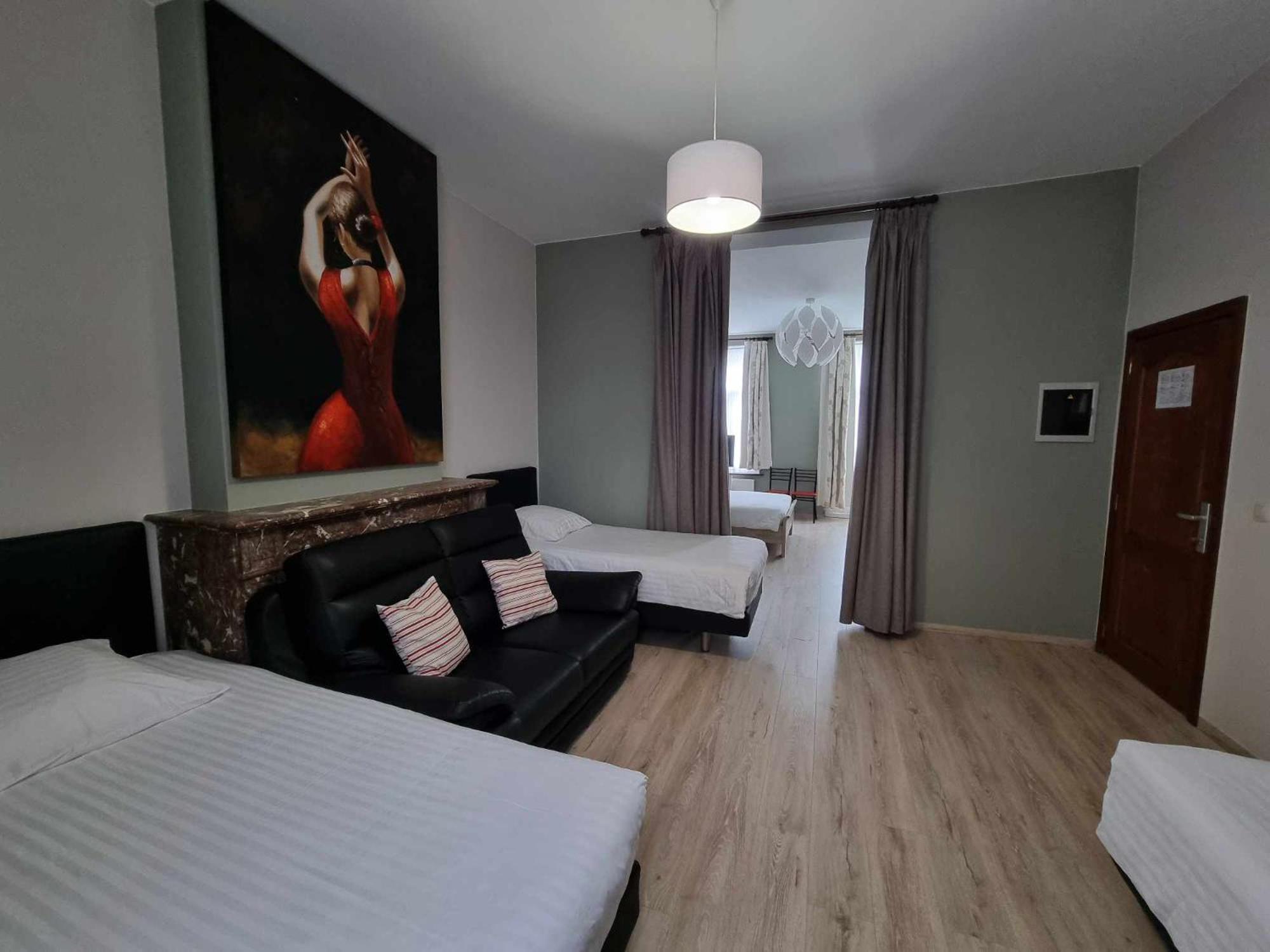 Apartments Marco Polo Midi Bruselas Exterior foto